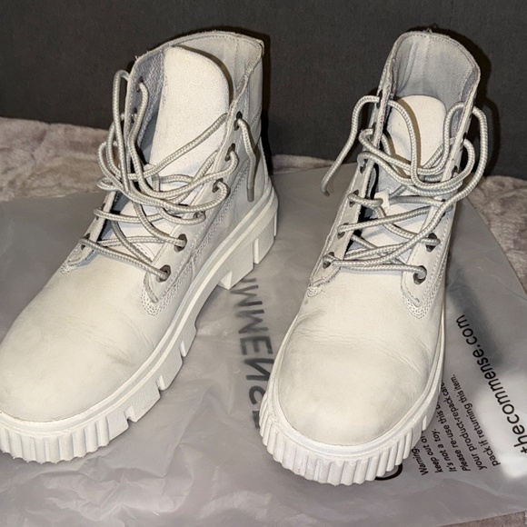 Timberland Women's Greyfield Mid Lace-Up Boot in Grey Violet - Picture 6 of 6